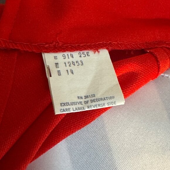 1960's Vintage Red & White Mod Dress - Picture 7 of 11